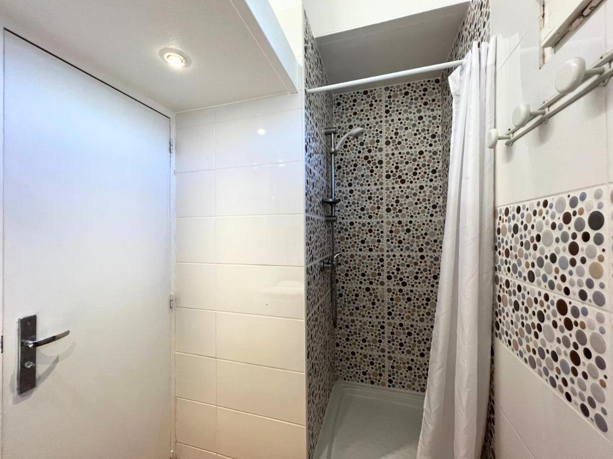 Appartement A 100M De La Plage - Terrasse & Parking Prive 르발카레스 외부 사진