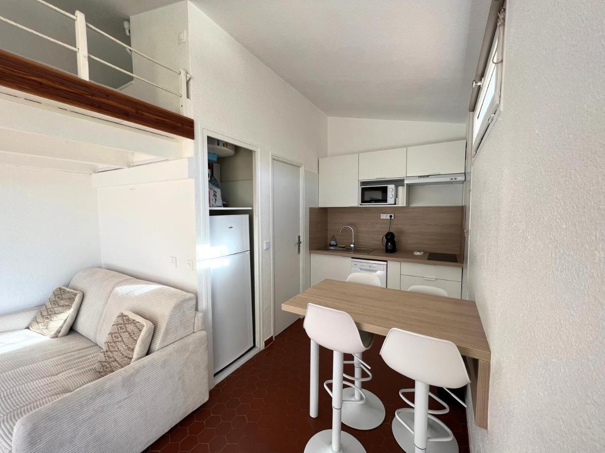 Appartement A 100M De La Plage - Terrasse & Parking Prive 르발카레스 외부 사진