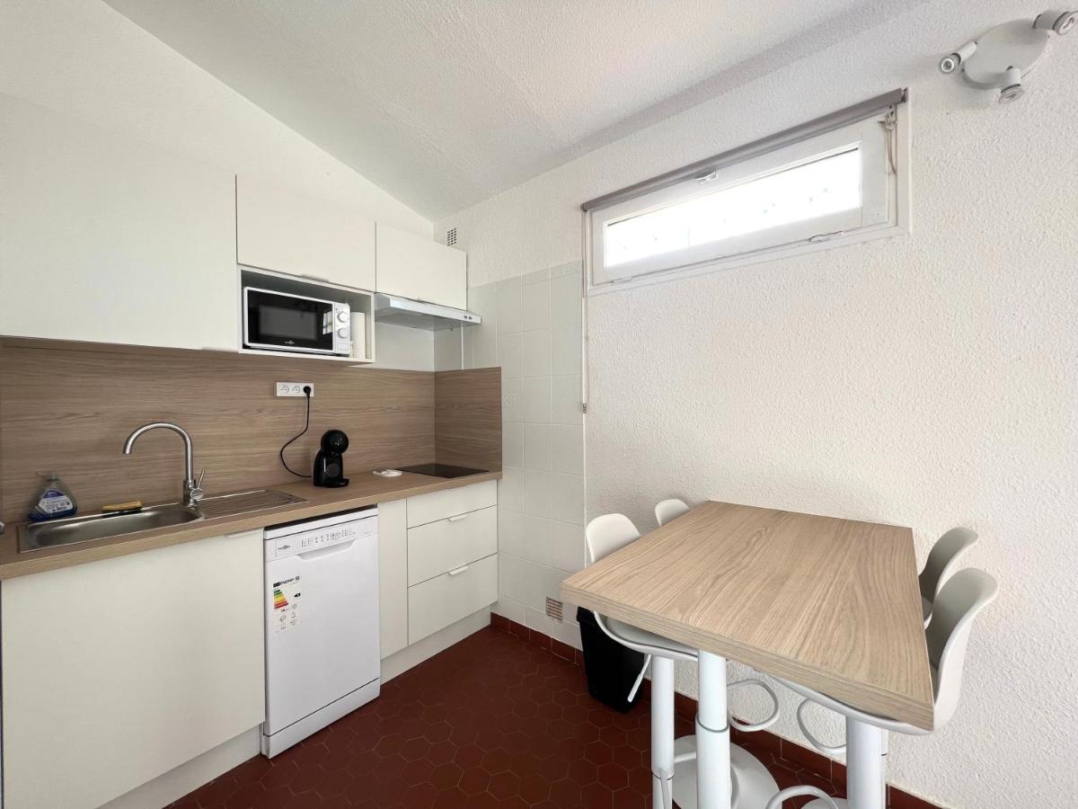 Appartement A 100M De La Plage - Terrasse & Parking Prive 르발카레스 외부 사진
