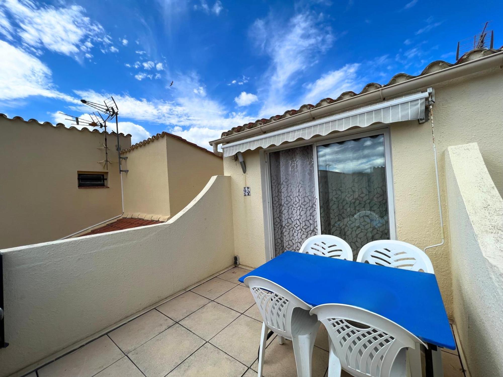 Appartement A 100M De La Plage - Terrasse & Parking Prive 르발카레스 외부 사진